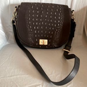 Brahmin Leather Shoulder/Crossbody. Model Sonny Iron Wilmington genuine leather.